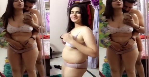 Dost Behan Panty Ander Hath Dal Chut
